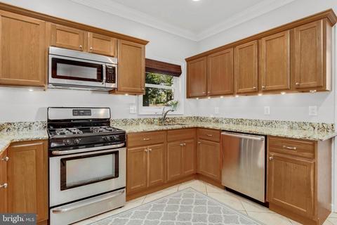 5511 Kathleen Pl, Springfield, VA 22151 photo 19