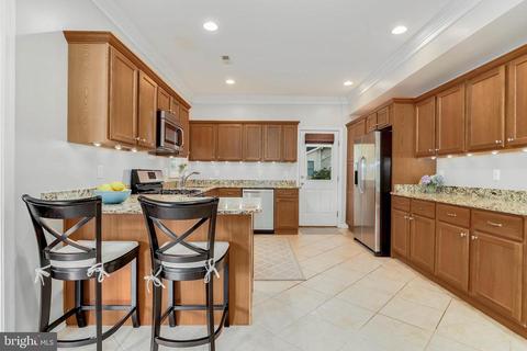 5511 Kathleen Pl, Springfield, VA 22151 photo 13