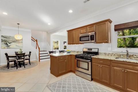 5511 Kathleen Pl, Springfield, VA 22151 photo 16
