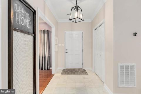 5511 Kathleen Pl, Springfield, VA 22151 photo 8