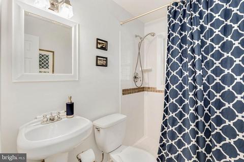 5511 Kathleen Pl, Springfield, VA 22151 photo 12