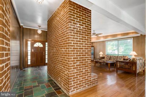 6519 Hackberry St, Springfield, VA 22150 photo 5