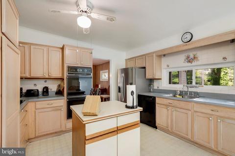 6519 Hackberry St, Springfield, VA 22150 photo 24
