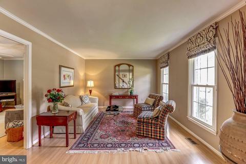 7121 Rolling Forest Ave, Springfield, VA 22152 photo 6