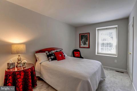 7121 Rolling Forest Ave, Springfield, VA 22152 photo 13