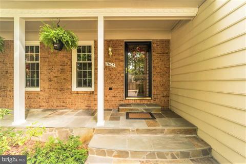 7603 Gralnick Pl, Springfield, VA 22153 photo 2