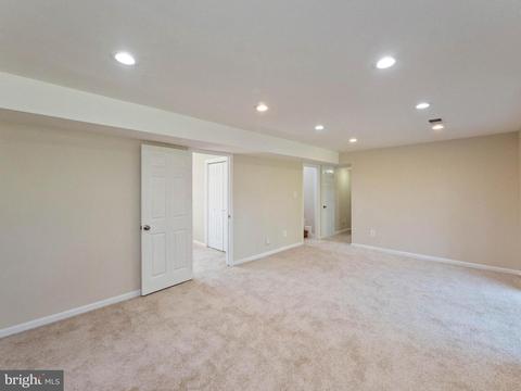 6004 Meriwether Ln, Springfield, VA 22150 photo 21