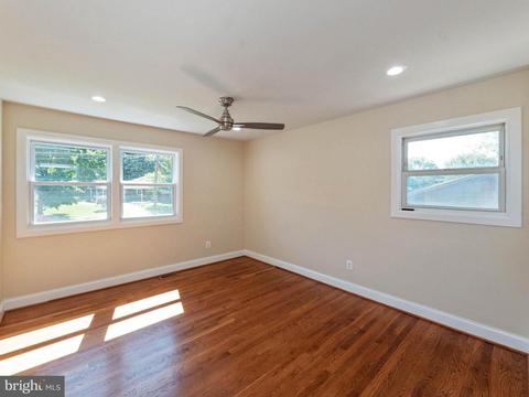 6004 Meriwether Ln, Springfield, VA 22150 photo 16