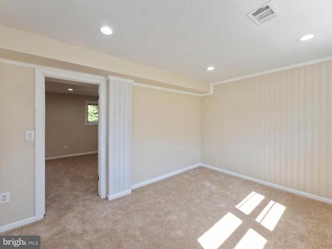 6004 Meriwether Ln, Springfield, VA 22150 photo 23