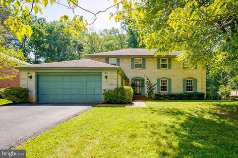 734 Ridge Dr, Mclean, VA 22101 photo 1
