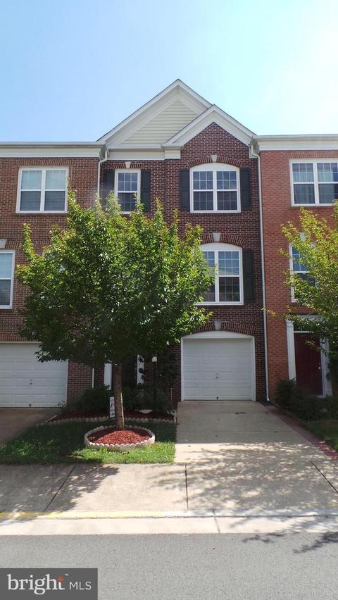 8209 Singleleaf Ln, Lorton, VA 22079 photo 1