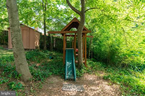 8519 Lancashire Dr, Springfield, VA 22151 photo 43