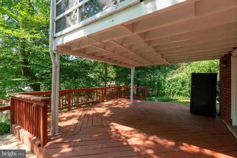 8519 Lancashire Dr, Springfield, VA 22151 photo 36