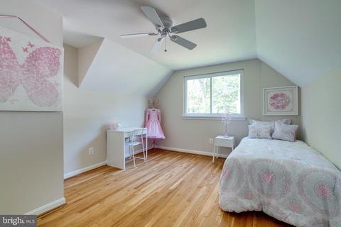 8519 Lancashire Dr, Springfield, VA 22151 photo 25