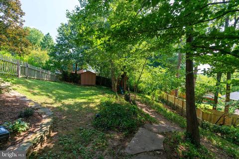 8519 Lancashire Dr, Springfield, VA 22151 photo 38