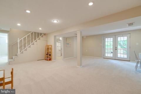 8519 Lancashire Dr, Springfield, VA 22151 photo 28