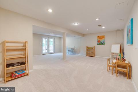 8519 Lancashire Dr, Springfield, VA 22151 photo 27