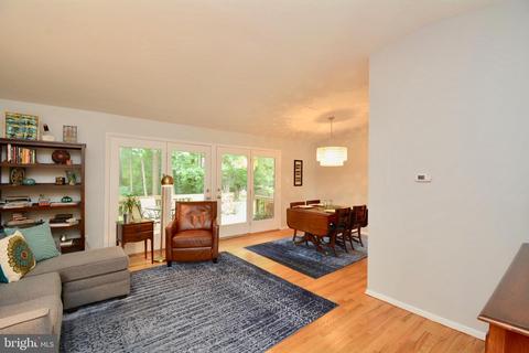 6330 Alberta St, Springfield, VA 22152 photo 18