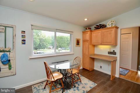 6330 Alberta St, Springfield, VA 22152 photo 12