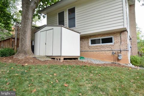 6330 Alberta St, Springfield, VA 22152 photo 4