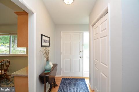 6330 Alberta St, Springfield, VA 22152 photo 8
