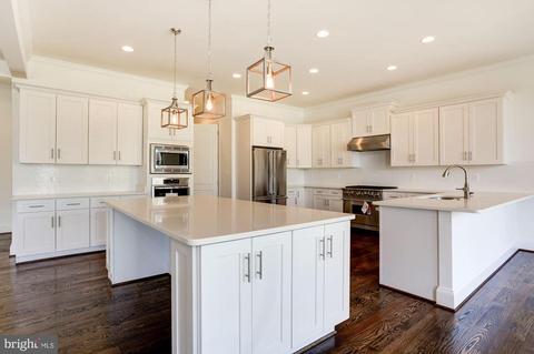 7204 Bayside Ct, Mclean, VA 22101 photo 9