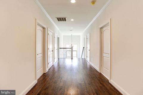 7204 Bayside Ct, Mclean, VA 22101 photo 24
