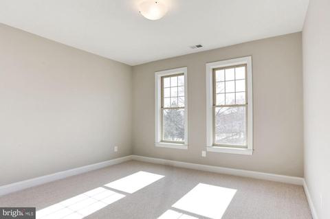 7204 Bayside Ct, Mclean, VA 22101 photo 31