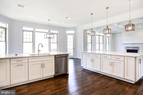 7204 Bayside Ct, Mclean, VA 22101 photo 11