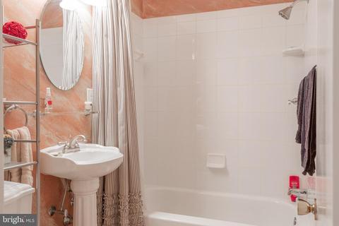 6931 Girard St, Mclean, VA 22101 photo 23