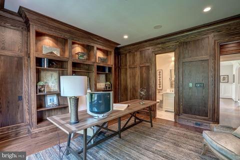 1104 Alvord Ct, Mclean, VA 22102 photo 23