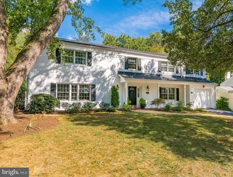 1319 Macbeth St, Mclean, VA 22102 photo 2
