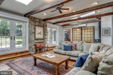 1319 Macbeth St, Mclean, VA 22102 photo 5