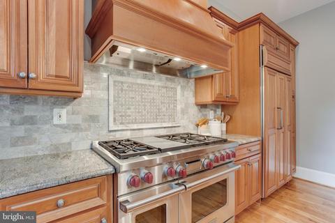 1537 Longfellow St, Mclean, VA 22101 photo 12