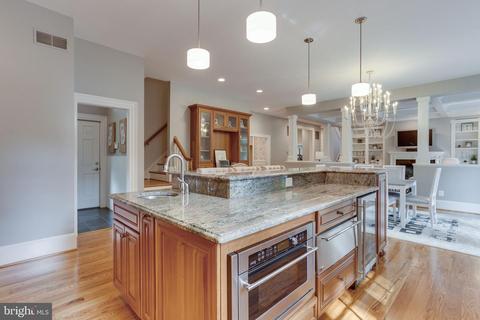 1537 Longfellow St, Mclean, VA 22101 photo 14