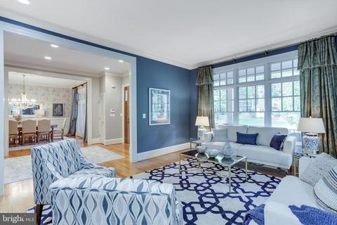 1537 Longfellow St, Mclean, VA 22101 photo 6