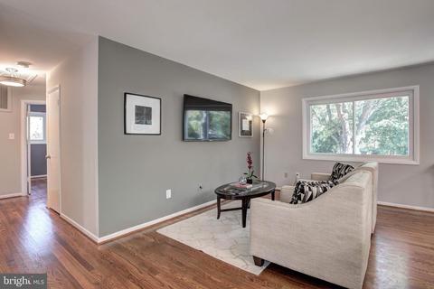 6001 Rivanna Dr, Springfield, VA 22150 photo 11
