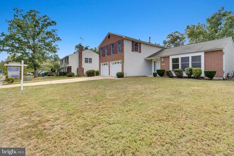 6906 Bethnal Ct, Springfield, VA 22150 photo 2