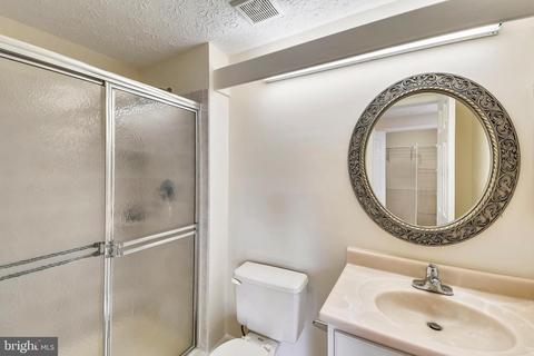 6906 Bethnal Ct, Springfield, VA 22150 photo 20