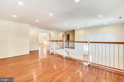 7202 Halifax Pl, Springfield, VA 22150 photo 18