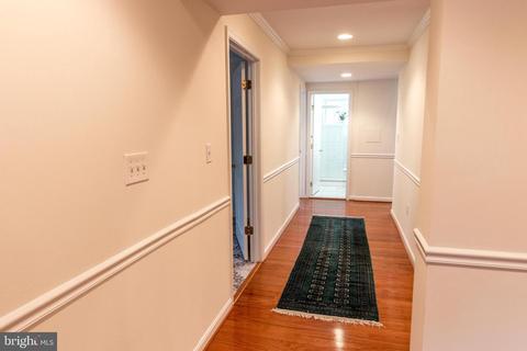 7202 Halifax Pl, Springfield, VA 22150 photo 6