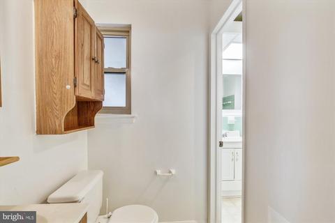 7513 Gresham St, Springfield, VA 22151 photo 27