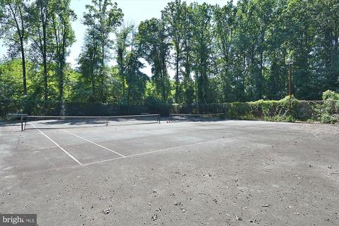 7513 Gresham St, Springfield, VA 22151 photo 46