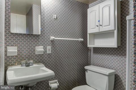 7510 Long Pine Dr, Springfield, VA 22151 photo 29