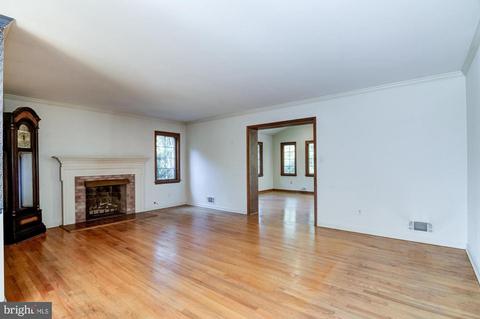 7510 Long Pine Dr, Springfield, VA 22151 photo 10