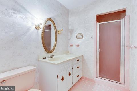 8601 Brook Rd, Mclean, VA 22102 photo 16
