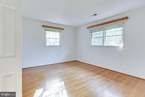 8601 Brook Rd, Mclean, VA 22102 photo 17
