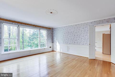 8601 Brook Rd, Mclean, VA 22102 photo 9