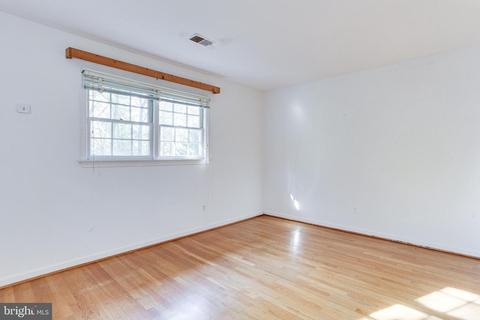 8601 Brook Rd, Mclean, VA 22102 photo 19