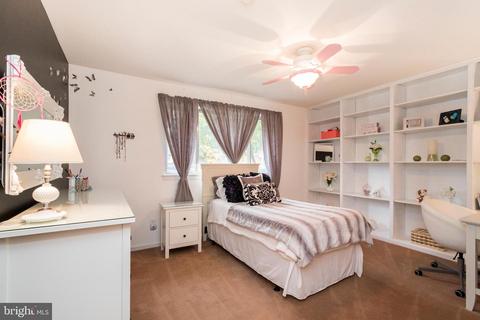 8526 Parliament Dr, Springfield, VA 22151 photo 20